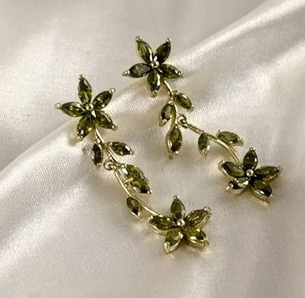 Imagem de Brinco flor zircônia  - 0528505